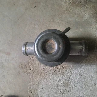 Mercedes 208 /203 spares read the description