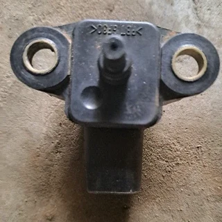 Mercedes 208 /203 spares read the description