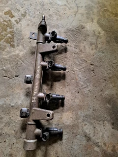 Hyundai 12valve G4EH engine spares