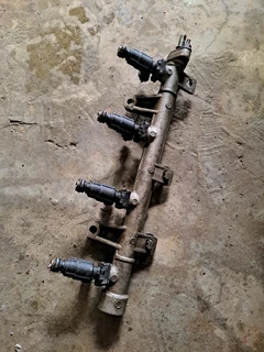 Hyundai 12valve G4EH engine spares