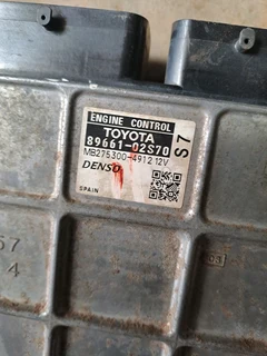 Toyota quest 1.4 computer box