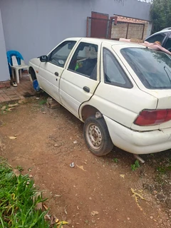 Ford escort mk5 hatchback forstripping