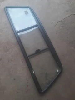 Mazda rustler 160i spares read descriptio