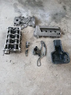 Toyota 2zz engine spares read description