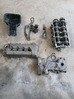 Toyota 2zz engine spares read description