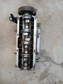 Vw golf 4  crossflow cylinder head