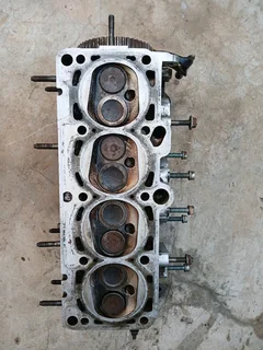 Vw golf 4  crossflow cylinder head