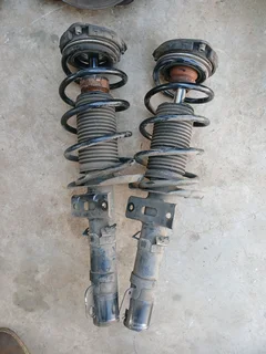 Polo vivo 1.6 bt.s spares read description