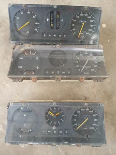 Ford Cortina clusters