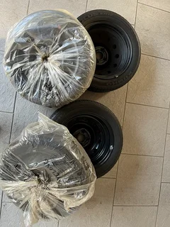14&#34; Inch Original Steel Rims, Tyres and Wheel Caps