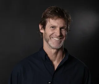 CORPORATE &amp; SOCIAL HEADSHOT PHOTOGRAPHY