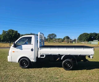 Hyundai H100 2.6D Tipper