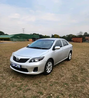 Toyota Corolla 1.6 Quest Plus