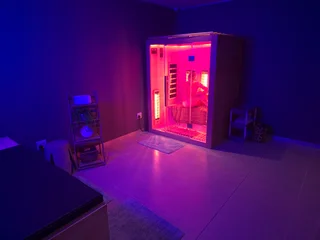 Infrared sauna