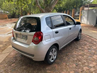 2011 Chevrolet Aveo Hatchback