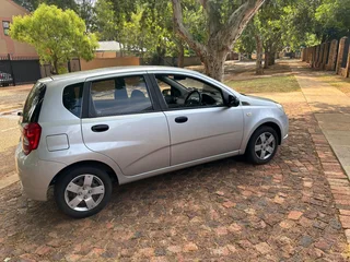 2011 Chevrolet Aveo Hatchback