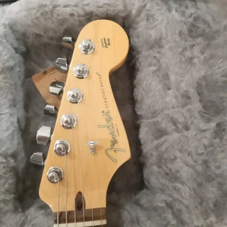 Fender Stratocaster