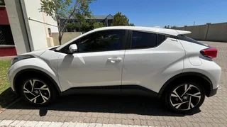 2022 Toyota C-HR Hatchback