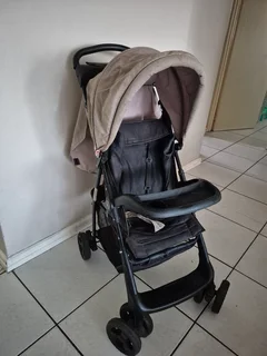 Pram - Ad posted by Natashia Robertson