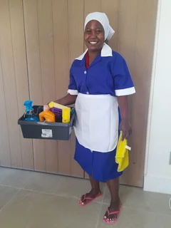 I Clean So Well An Splendid Ironing As Well. I Am Seeking  Extra 5 Days And Have Good References