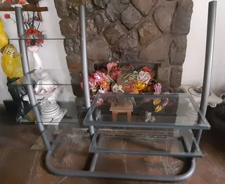 Steel and glass Wall unit