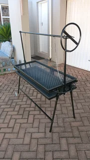 New braai very large spesal R1000