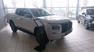 TRITON bakkie