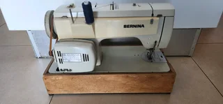 Vintage BERNINA Sewing Machine PLUS EXTRAS #full working condition!
