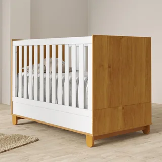 BABY COT WITH SET OF BUMPERS