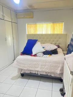 3 Bedroom House , Pinelands , Pinetown