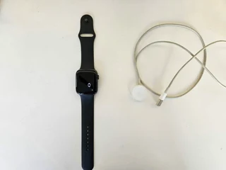 Apple Watch Gen 1 (44mm)