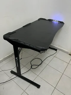 VX Gaming Desk