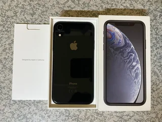 iPhone XR (64GB)
