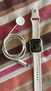 Apple Watch Series 8 (45mm)