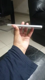 Samsung Galaxy S24 FE (256GB)