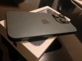 iPhone 15 Pro (128GB)