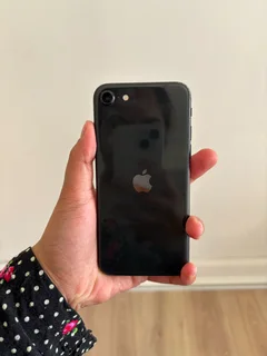 iPhone SE Gen 1 (64GB)