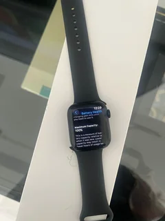 Apple Watch series 8(41mm) brand new battery 100%