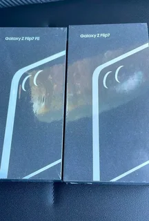 Samsung Galaxy Z Flip 7 (512GB)