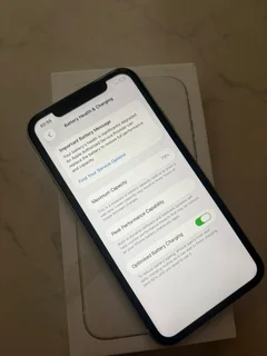 iPhone 11 (64GB)