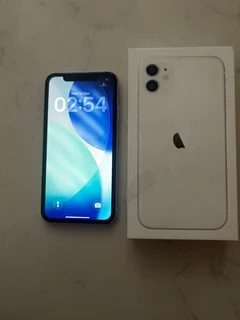 iPhone 11 (64GB)