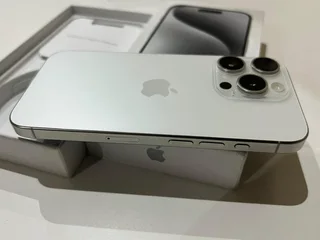 iPhone 15 Pro (128GB)