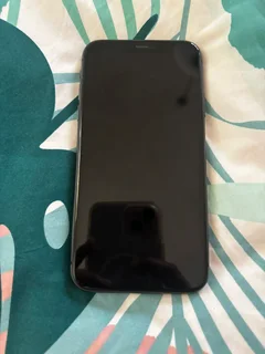 iPhone 11 (64GB)