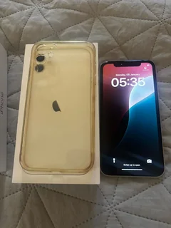 iPhone 11 (64GB)