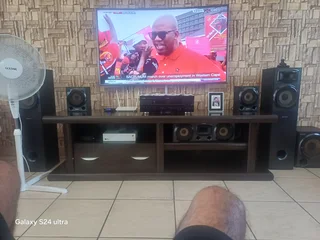 Yahama amp with Sony speakers