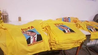 Custom T-shirts Supply and Printing