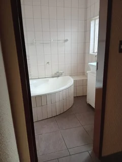 Big Family House to Rent in Culemborg Park Randfontein