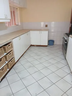 Big Family House to Rent in Culemborg Park Randfontein