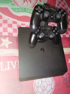 PS4 slim. Great Condition