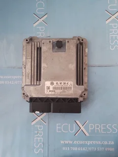 VW Golf MK4 Computer Box  ECU 036906032 G 036906032G 036 906 032G 0261207190 0 261 207 190 MED7.5.10
